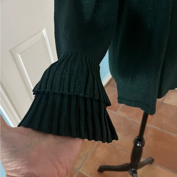 Chico’s Lurex Pleat Sleeve Pullover Sweater Emerald Green Shimmery Size M - Picture 3 of 11